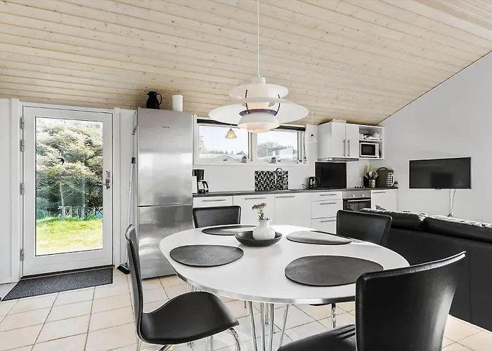 Дом отдыха Lk281-lokken-lonesvej-5 *